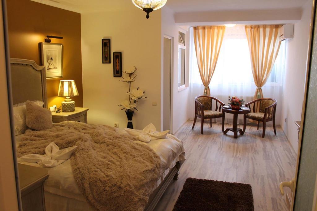 Lyla Apartment กาลาจิ ภายนอก รูปภาพ